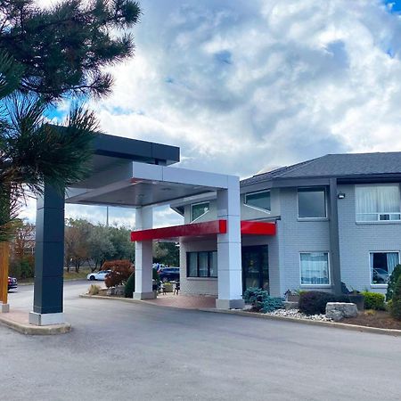 קיימברידג' Comfort Inn מראה חיצוני תמונה
