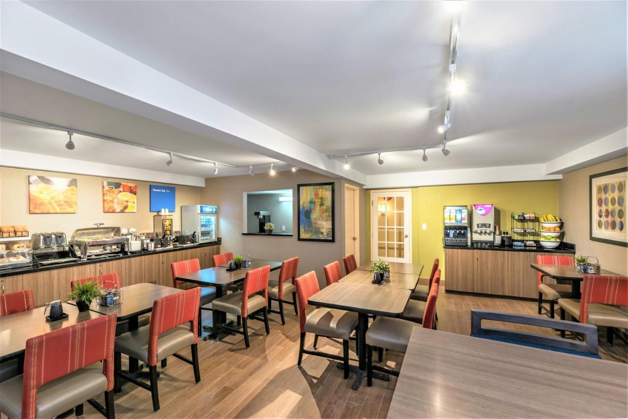 קיימברידג' Comfort Inn מראה חיצוני תמונה