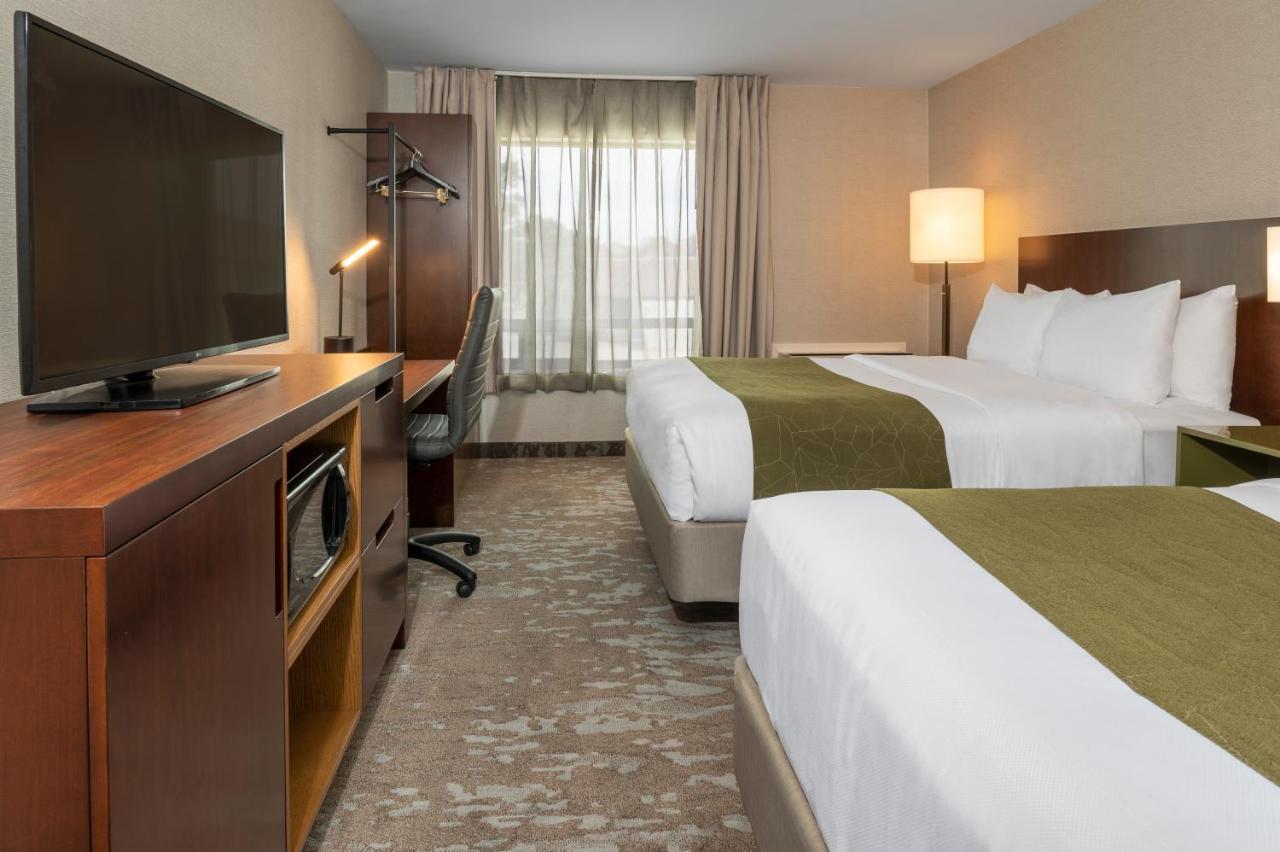 קיימברידג' Comfort Inn מראה חיצוני תמונה