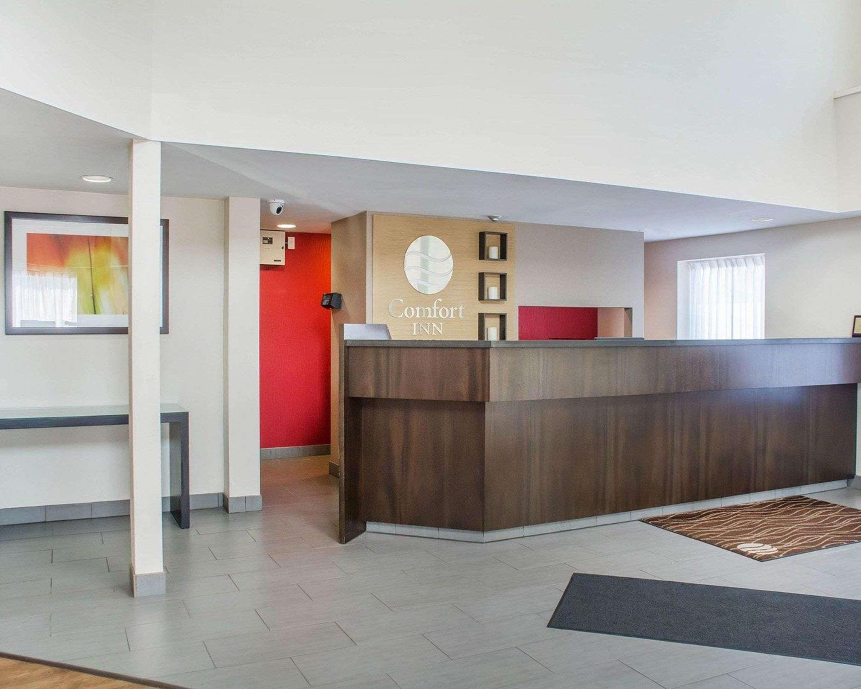 קיימברידג' Comfort Inn מראה חיצוני תמונה