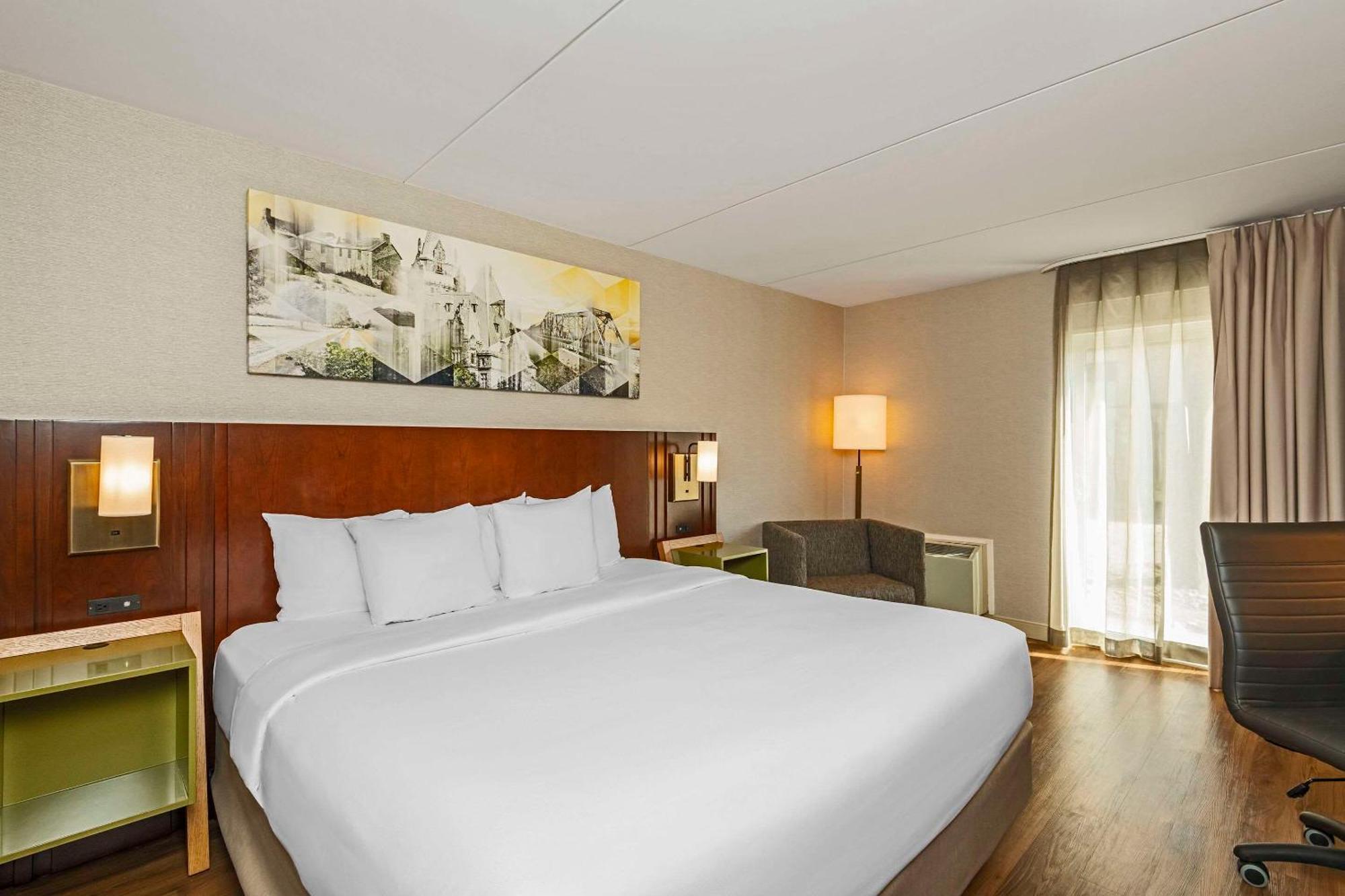 קיימברידג' Comfort Inn מראה חיצוני תמונה