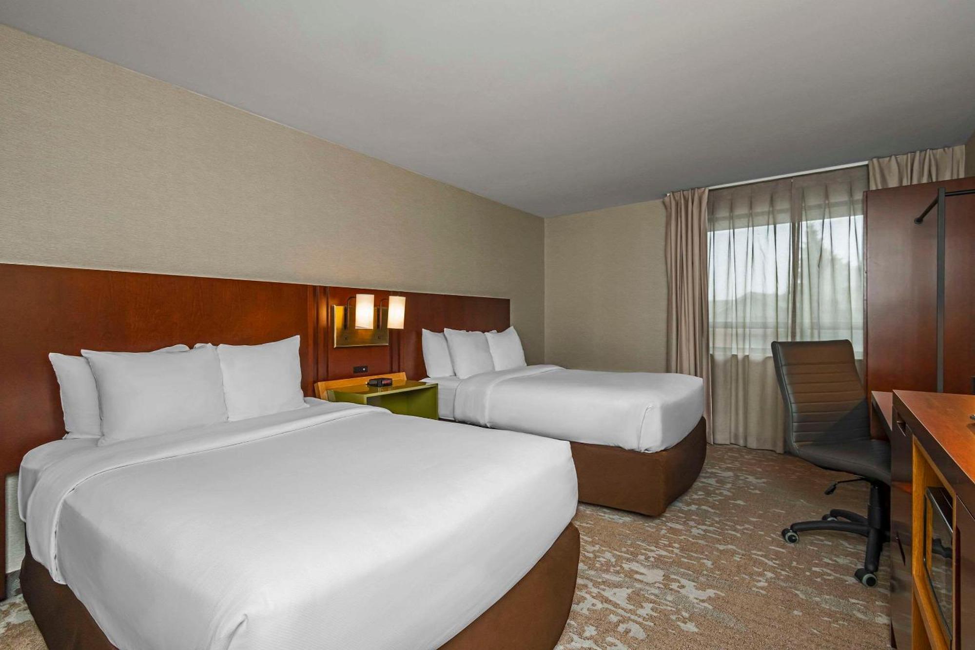 קיימברידג' Comfort Inn מראה חיצוני תמונה