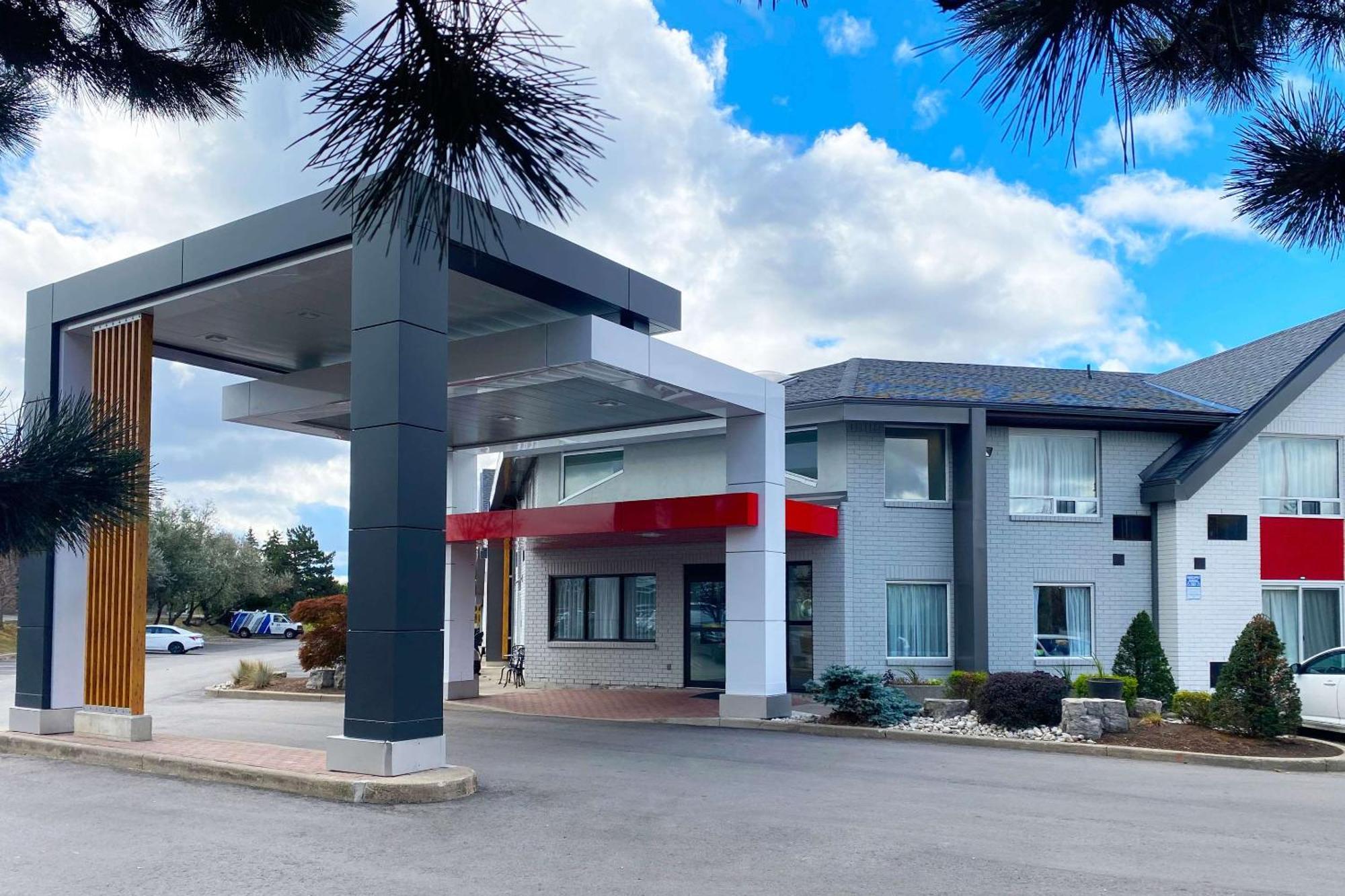 קיימברידג' Comfort Inn מראה חיצוני תמונה